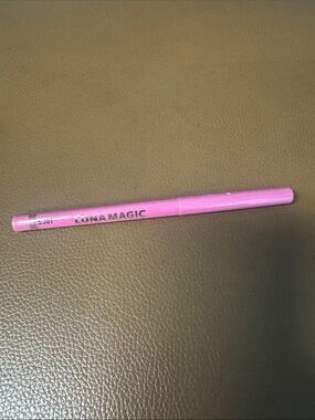 Luna Magic strawberry mojito Pencil